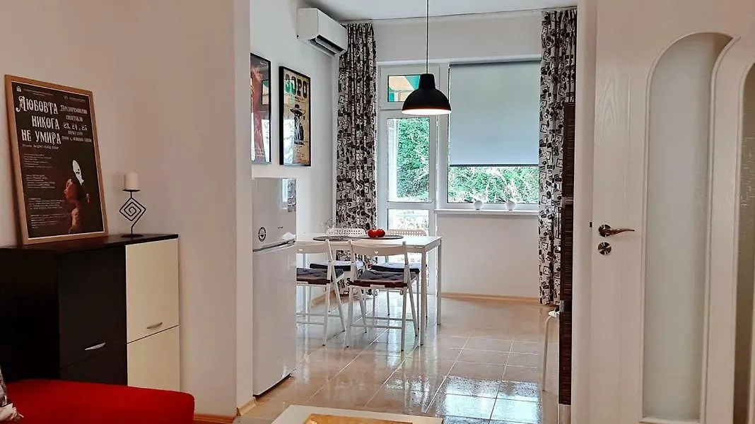 Apartment 500 Steps To The Sand Varna